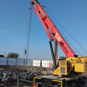 รถเครนศรีษะจรเข้น้อย