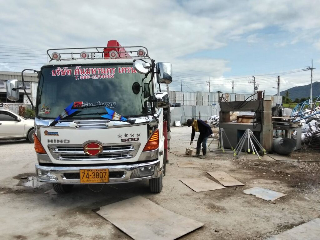 รถเครนให้เช่าเขาคันทรง